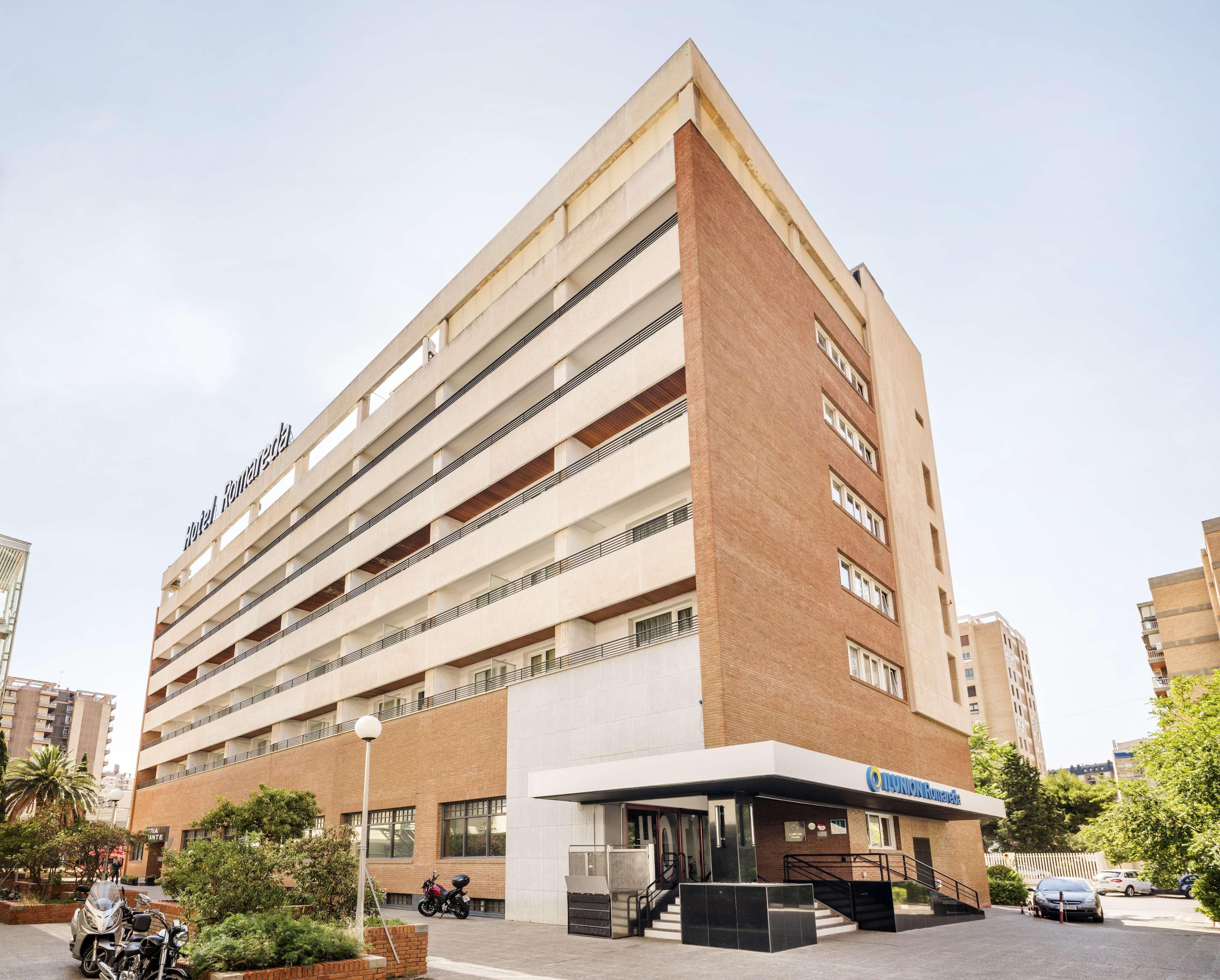Hotel Ilunion Romareda Saragossa Exterior foto