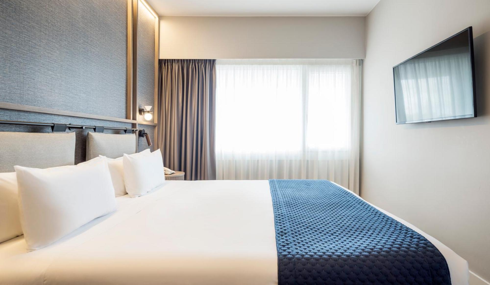 Hotel Ilunion Romareda Saragossa Zimmer foto